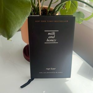 Milk and Honey - Rupi Kaur
